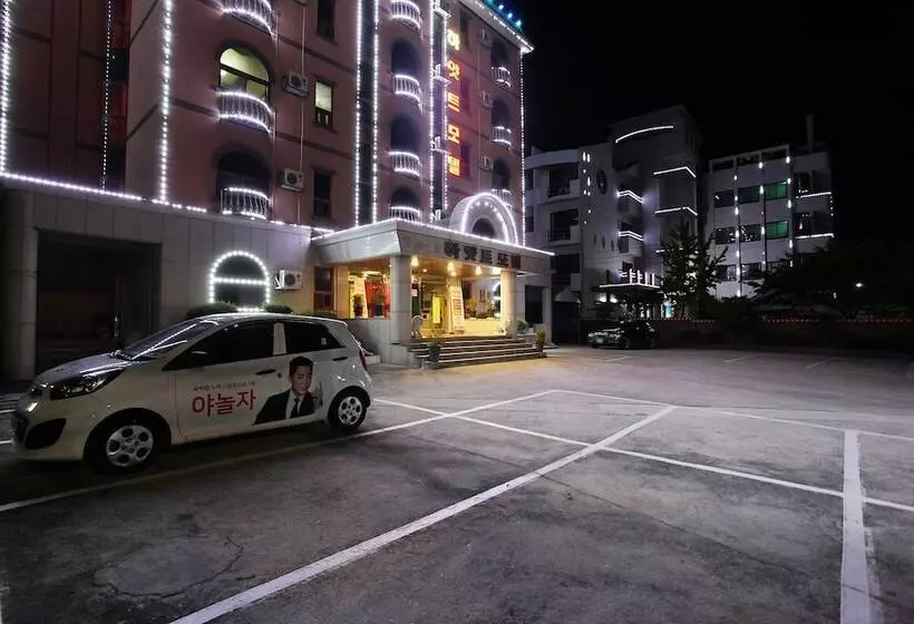 هتل Gangneung Gyeongpodae Hyatt