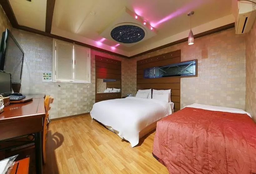 Hotelli Gimpo Freezone