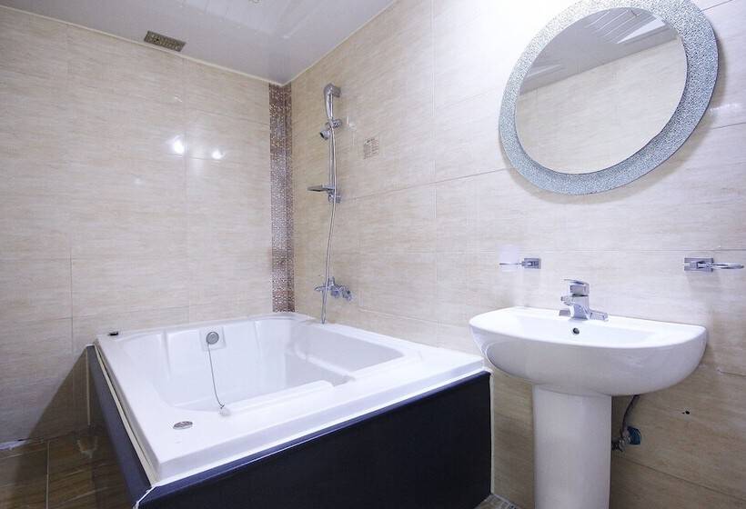 מוטל Daegu Hwanggeum Dong Prime