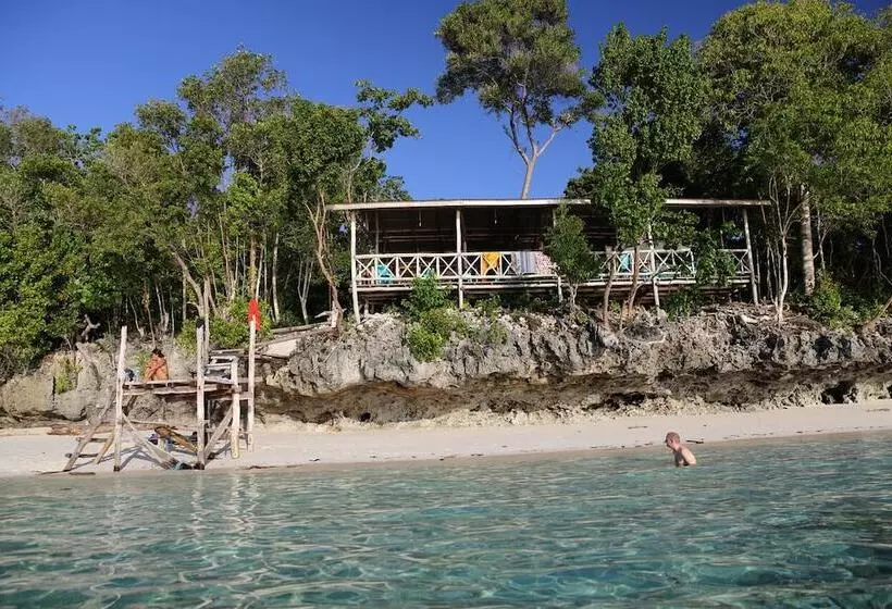 Majatalo Maratua Guesthouse