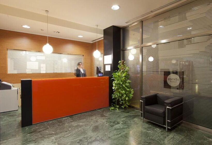 Apartamentos Vértice Sevilla Aljarafe