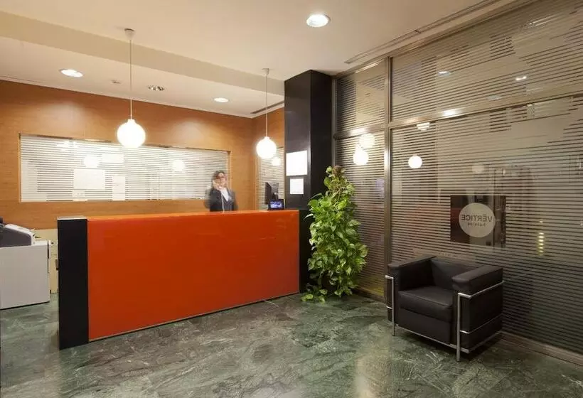 Apartamentos Vértice Sevilla Aljarafe