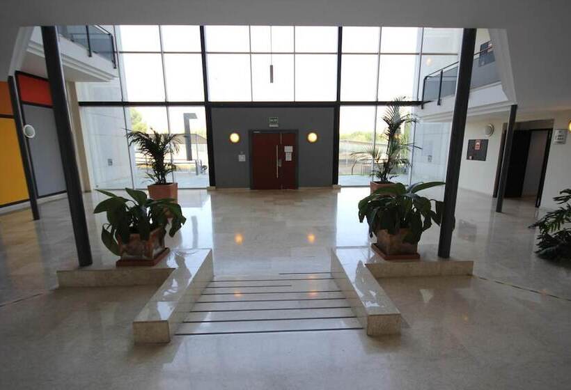 Apartamentos Vértice Sevilla Aljarafe