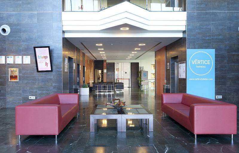 Apartamentos Vértice Sevilla Aljarafe