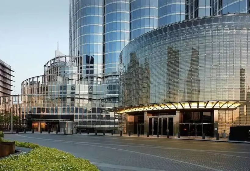 Armani Hotel Dubai, Burj Khalifa