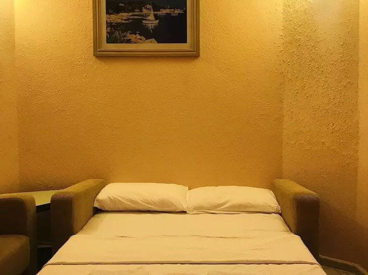 Club Mel Holiday Resort