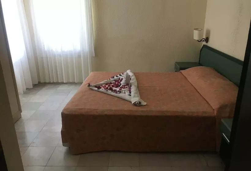 Club Mel Holiday Resort