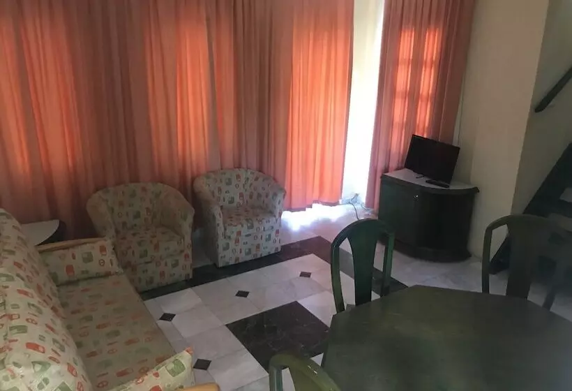 Club Mel Holiday Resort