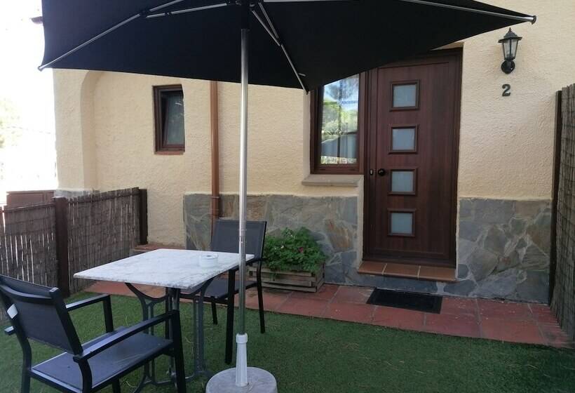 مسافرخانه Cal Music B&b