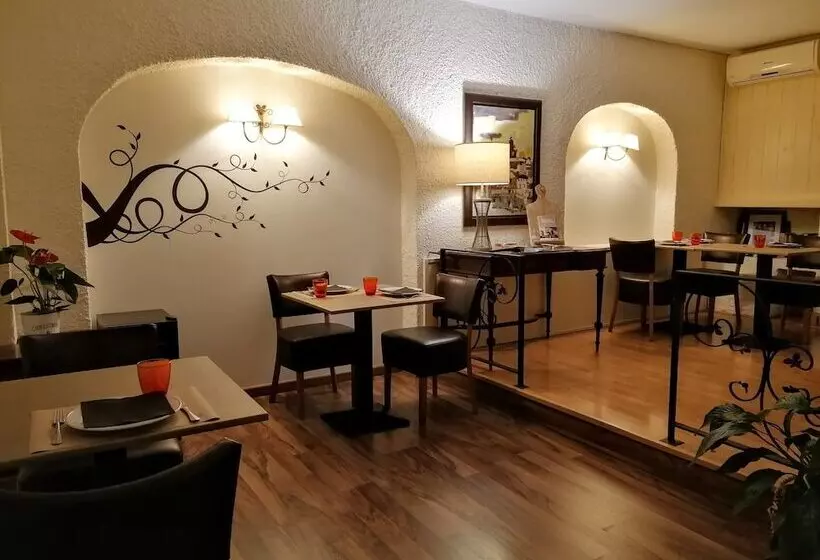 פונדק Cal Music B&b