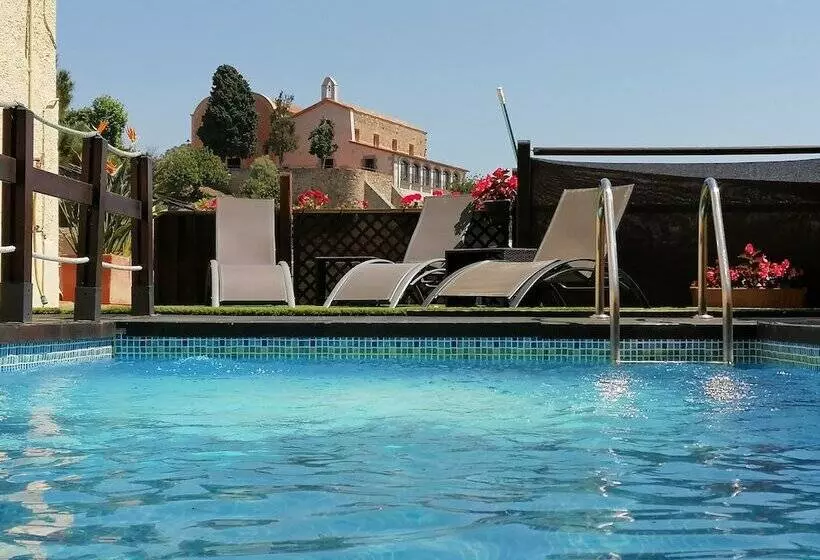 פונדק Cal Music B&b