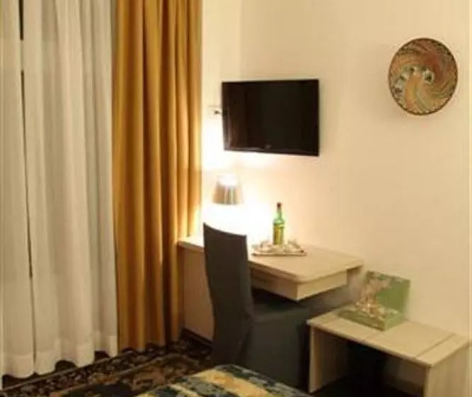 Hotel Appia 442