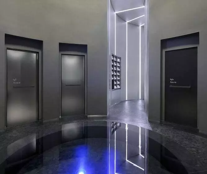 Armani Hotel Dubai, Burj Khalifa