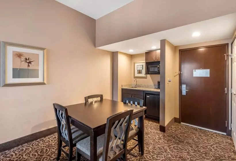 בית מלון כפרי Best Western Plus Las Vegas South Henderson