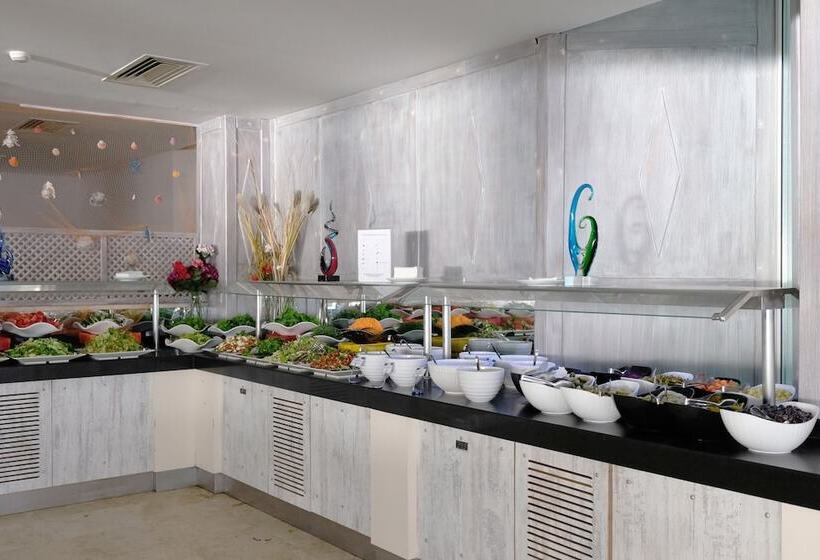 Отель Bodrum Holiday Resort & Spa