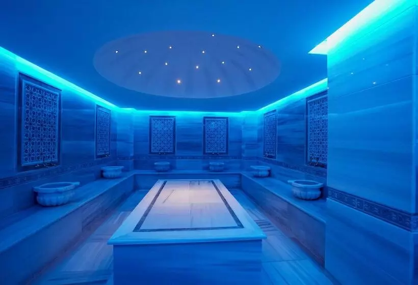 Hotelli Bodrum Holiday Resort & Spa