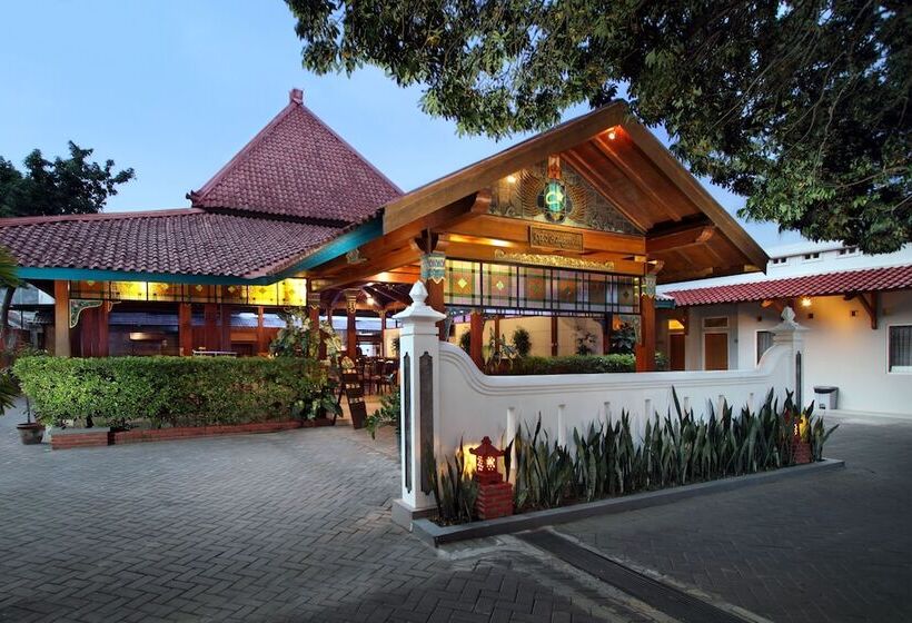 فندق Cakra Kusuma