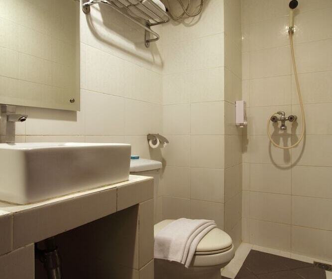 فندق Cakra Kusuma