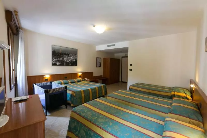 هتل Casa Del Pellegrino