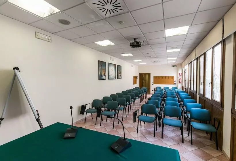 هتل Casa Del Pellegrino