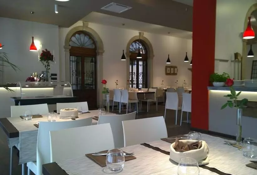 هتل Casa Del Pellegrino