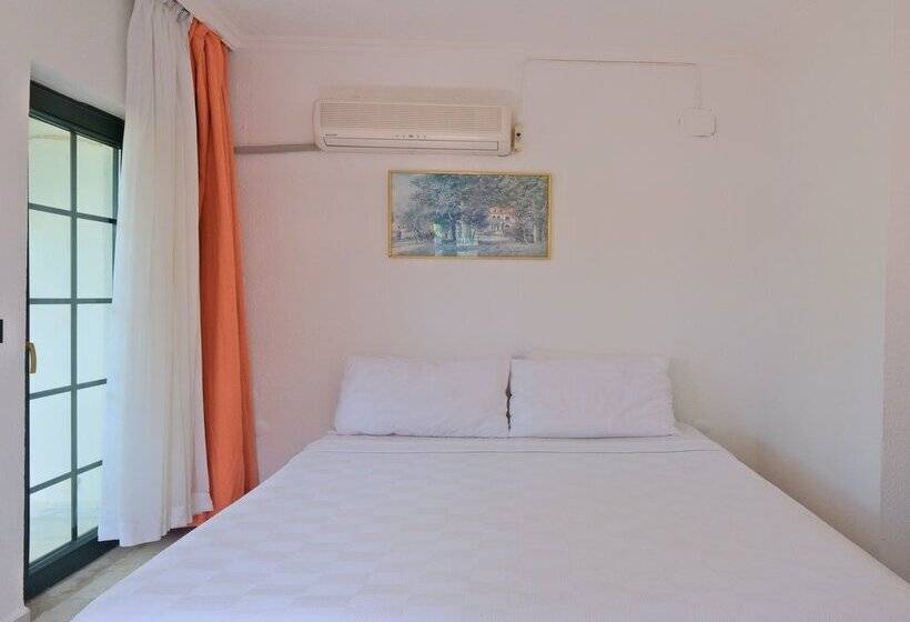 Club Mel Holiday Resort