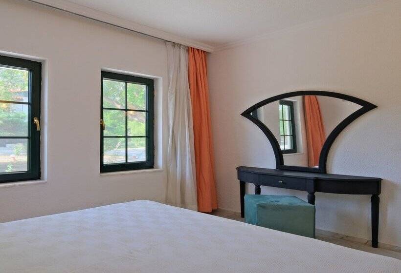 Club Mel Holiday Resort