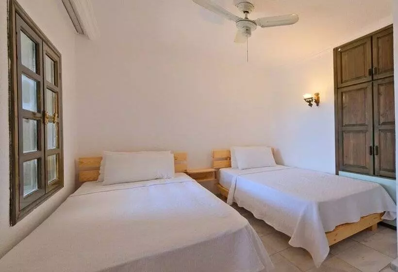 Club Mel Holiday Resort