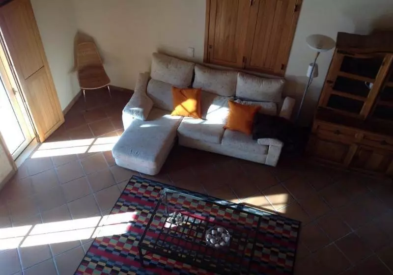 Отель Herdade Do Montalvo