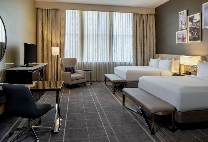 בית מלון כפרי Hilton Richmond Downtown