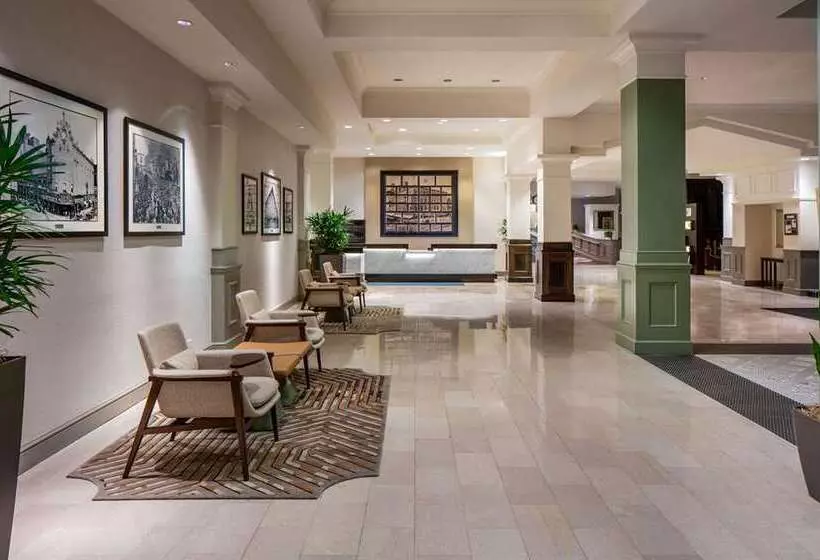 هتل Hilton Richmond Downtown