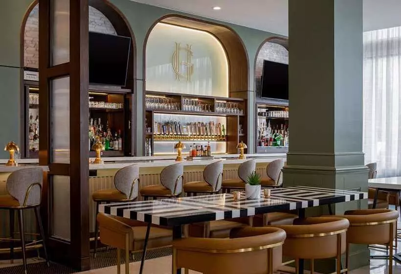 هتل Hilton Richmond Downtown