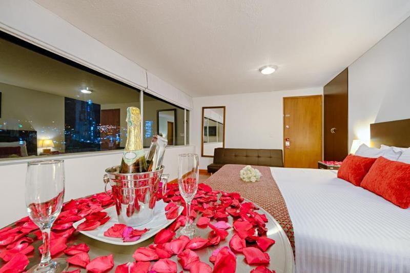 هتل Oceania Bogota