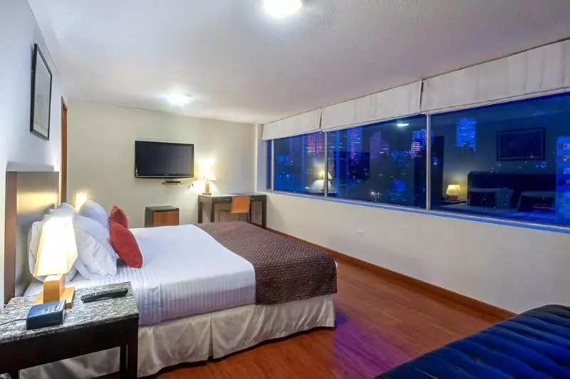 هتل Oceania Bogota