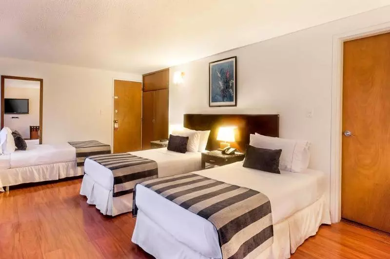 هتل Oceania Bogota