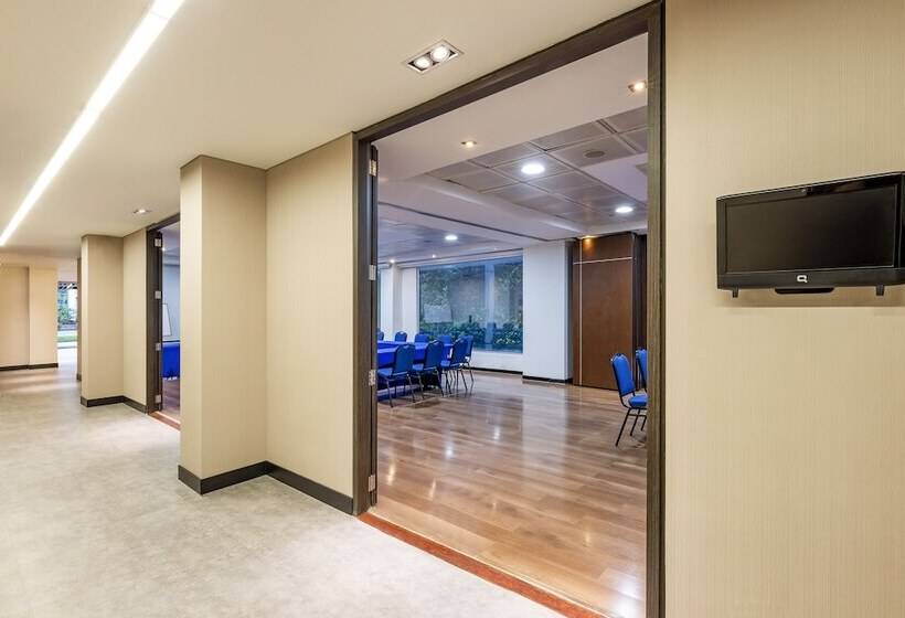 בית מלון כפרי One Sixteen