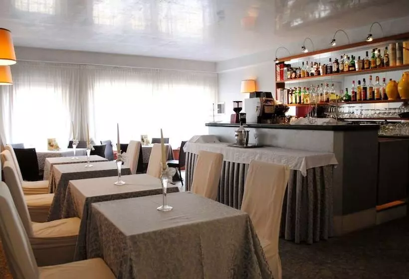 هتل Palazzo Del Giglio