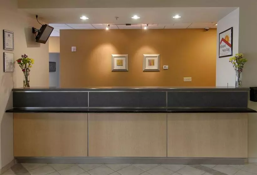 호텔 Red Roof Inn & Suites Corpus Christi