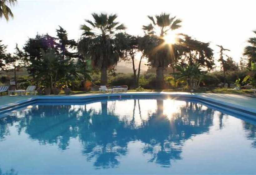 בית מלון כפרי Rhodian Sun