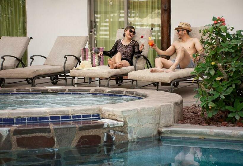 Szálloda Santa Fe Loreto by Villa Group