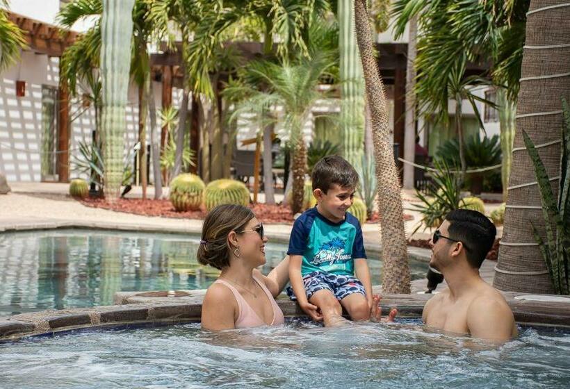 Szálloda Santa Fe Loreto by Villa Group