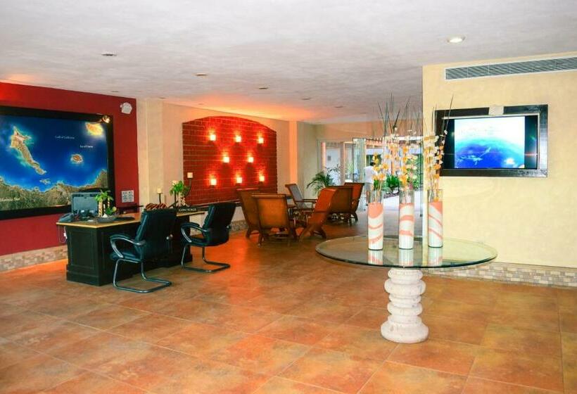 Szálloda Santa Fe Loreto by Villa Group