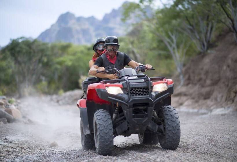 Szálloda Santa Fe Loreto by Villa Group