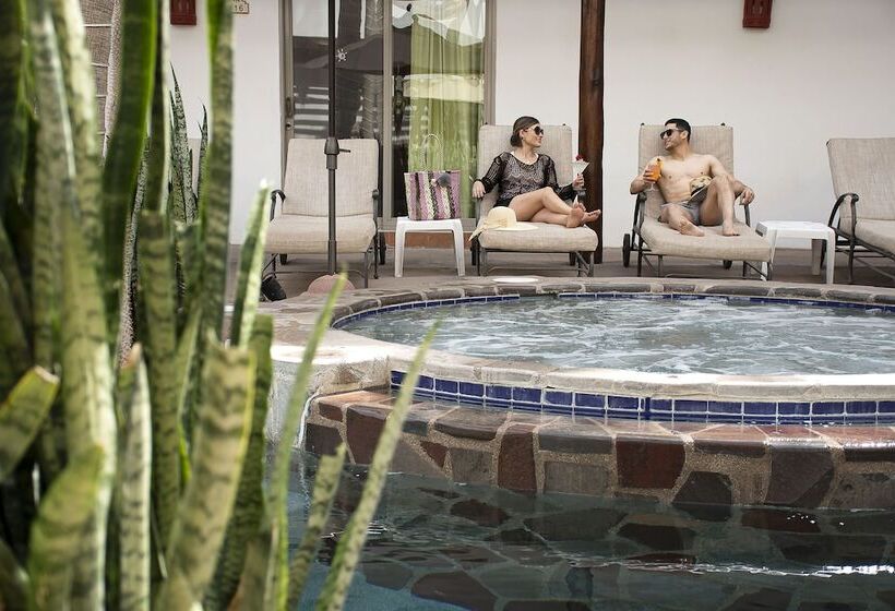 Szálloda Santa Fe Loreto by Villa Group