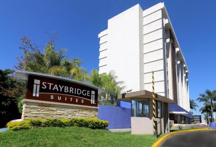 فندق Staybridge Suites Guadalajara Expo, An Ihg