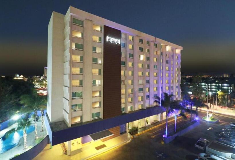 فندق Staybridge Suites Guadalajara Expo, An Ihg