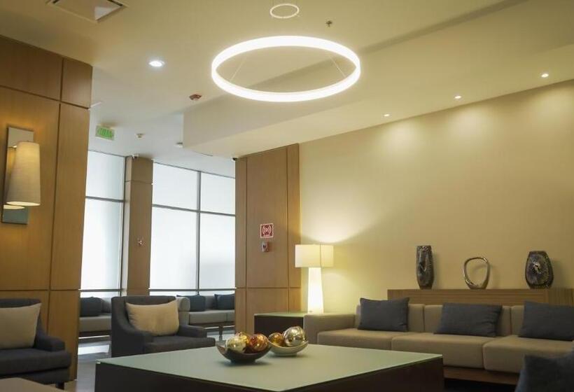 فندق Staybridge Suites Guadalajara Expo, An Ihg