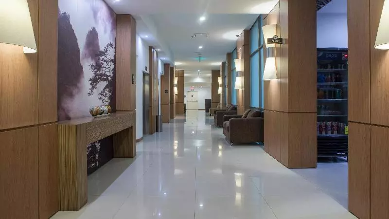 هتل Staybridge Suites Guadalajara Expo, An Ihg
