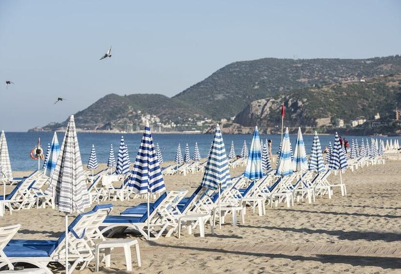 Tac Premier Hotel & Spa