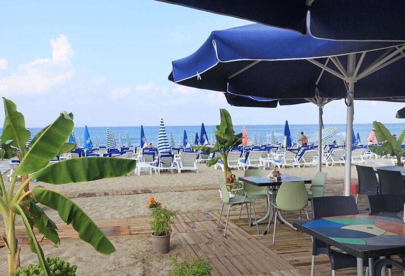 Tac Premier Hotel & Spa